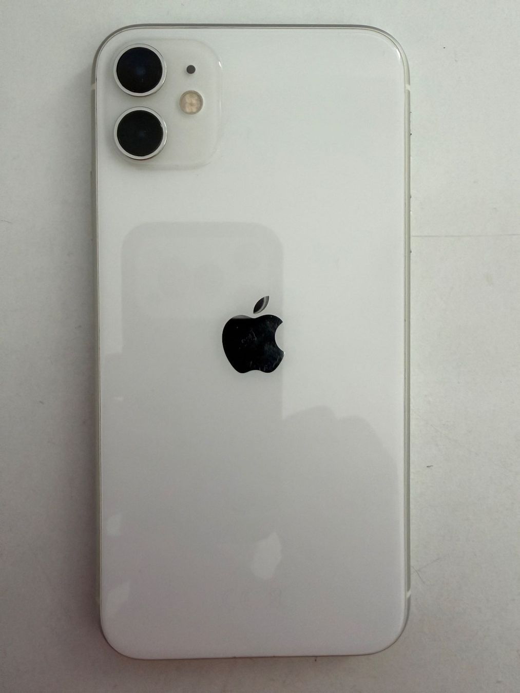 Apple Telefoni cellulari / Smartphones: iPhone 11 – Usato da Grabs venduto da Panatrend 1