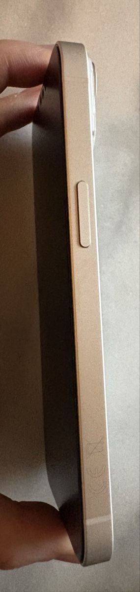 Apple Telefoni cellulari / Smartphones: iPhone 14, Weiss Polarstern, 128GB – Usato da Bern venduto da bar_yyg8 3