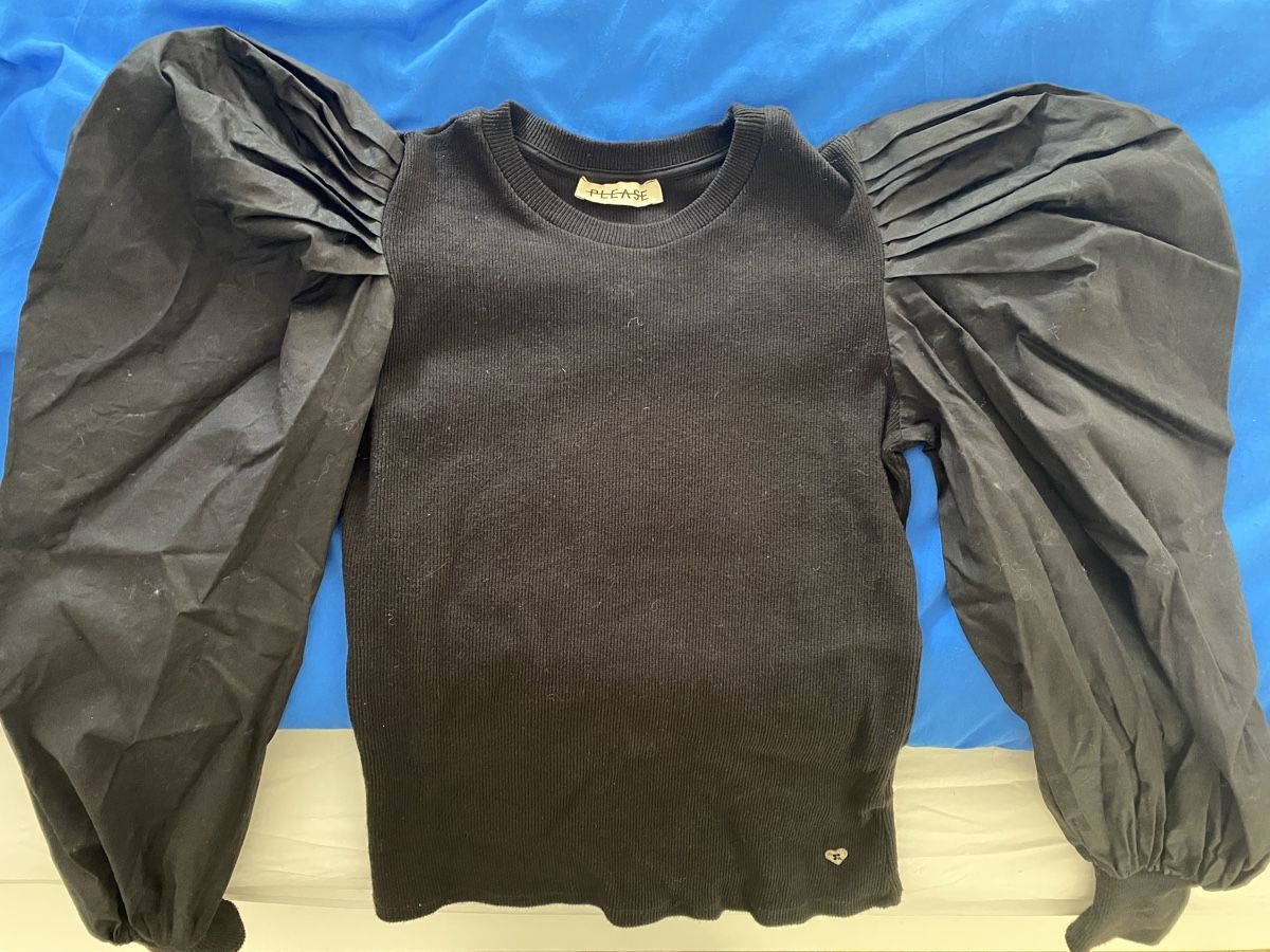Leibchen & Hosen: Maglia manica a sbuffo - PLEASE – Neu (gemäss Beschreibung) aus Davesco-Soragno von Chichijango 1