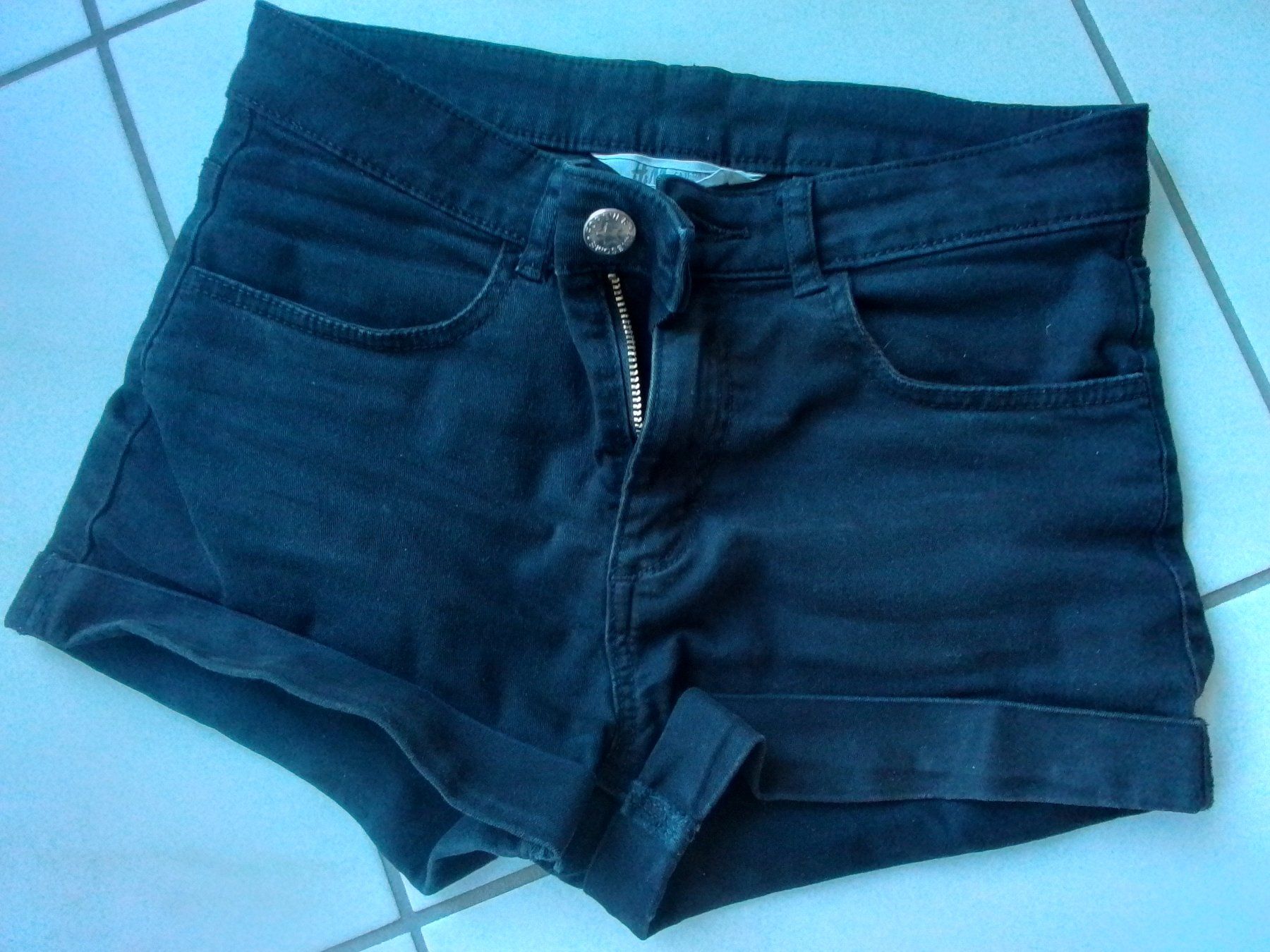 Pantaloni: 2Paar kurze Hosen 152/170 – Usato da Heimberg venduto da sunny1970 2