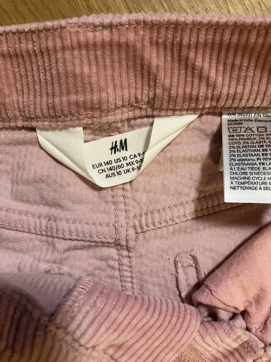 H&M Pantaloni: Cord Hose Gr.140 – Usato da Wermatswil venduto da Nahele 2