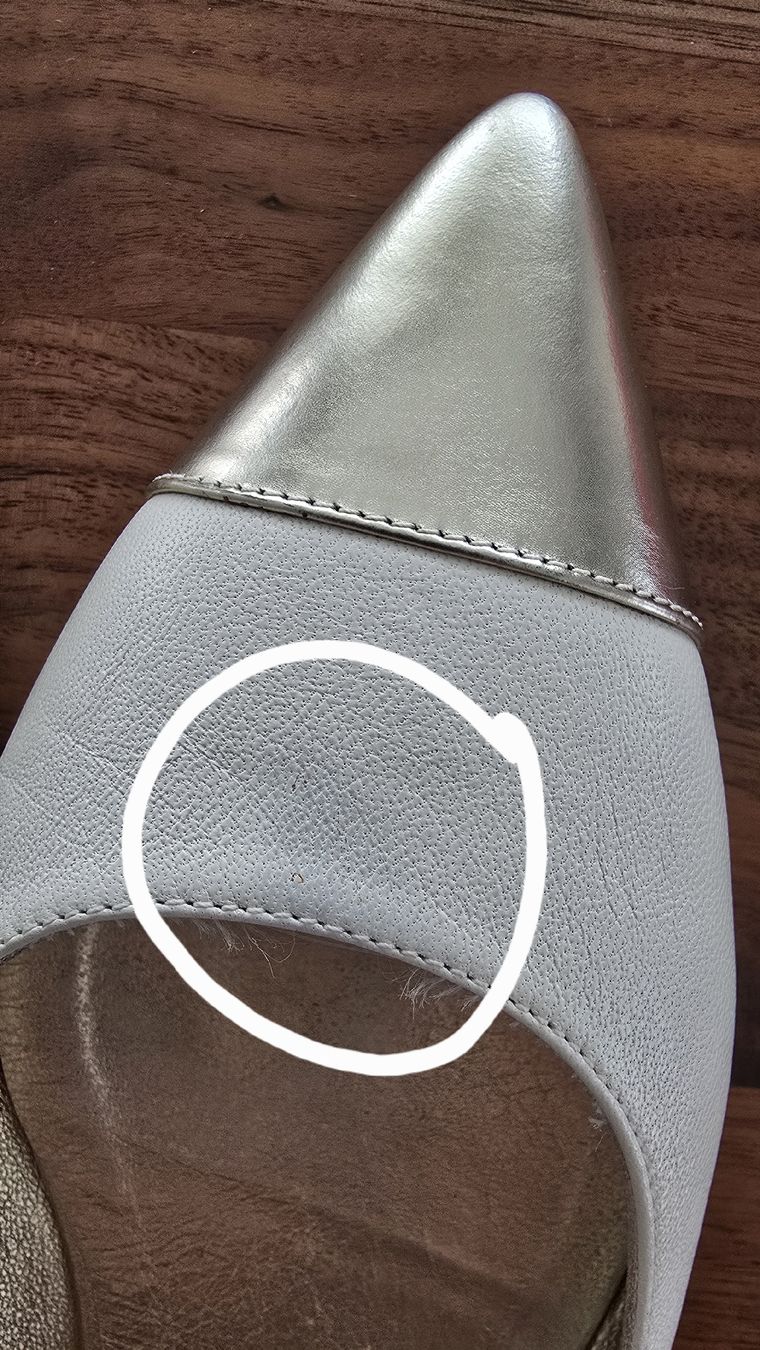Jimmy Choo Damenschuhe: Jimmy Choo Ballerinas, Gr. 38.5 créme/gold – Gebraucht aus Aesch ZH von Strandhaus 5