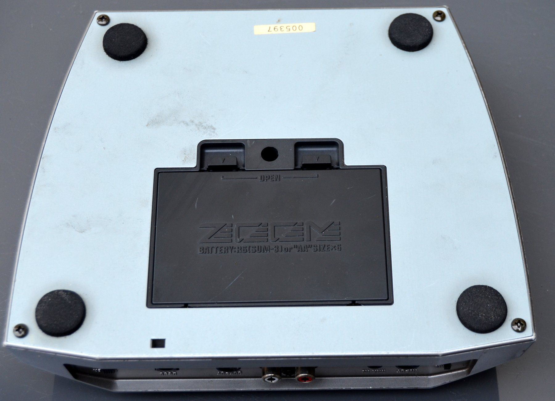 Zoom Strumenti musicali: Zoom GM-200 Multi Gitarreneffekt /effet de guitare processor – Usato da Collonges venduto da arashee 3