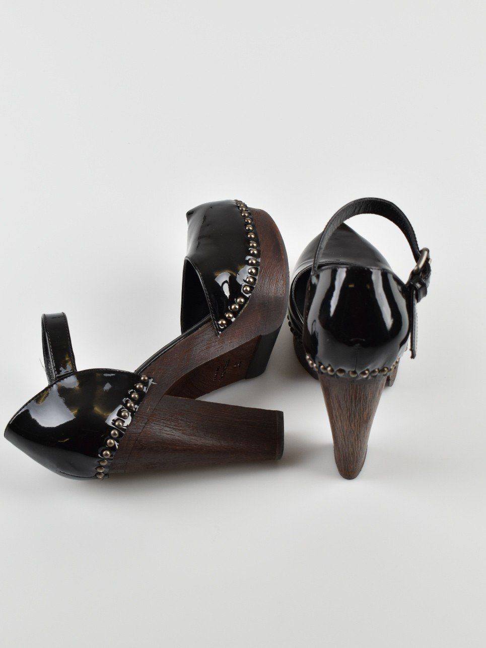 Prada Scarpe da donna: Prada Lackleder Pumps, Gr.37, neuwertig – Nuovo (secondo la descrizione) da Nürensdorf venduto da 2ND_STORY 4