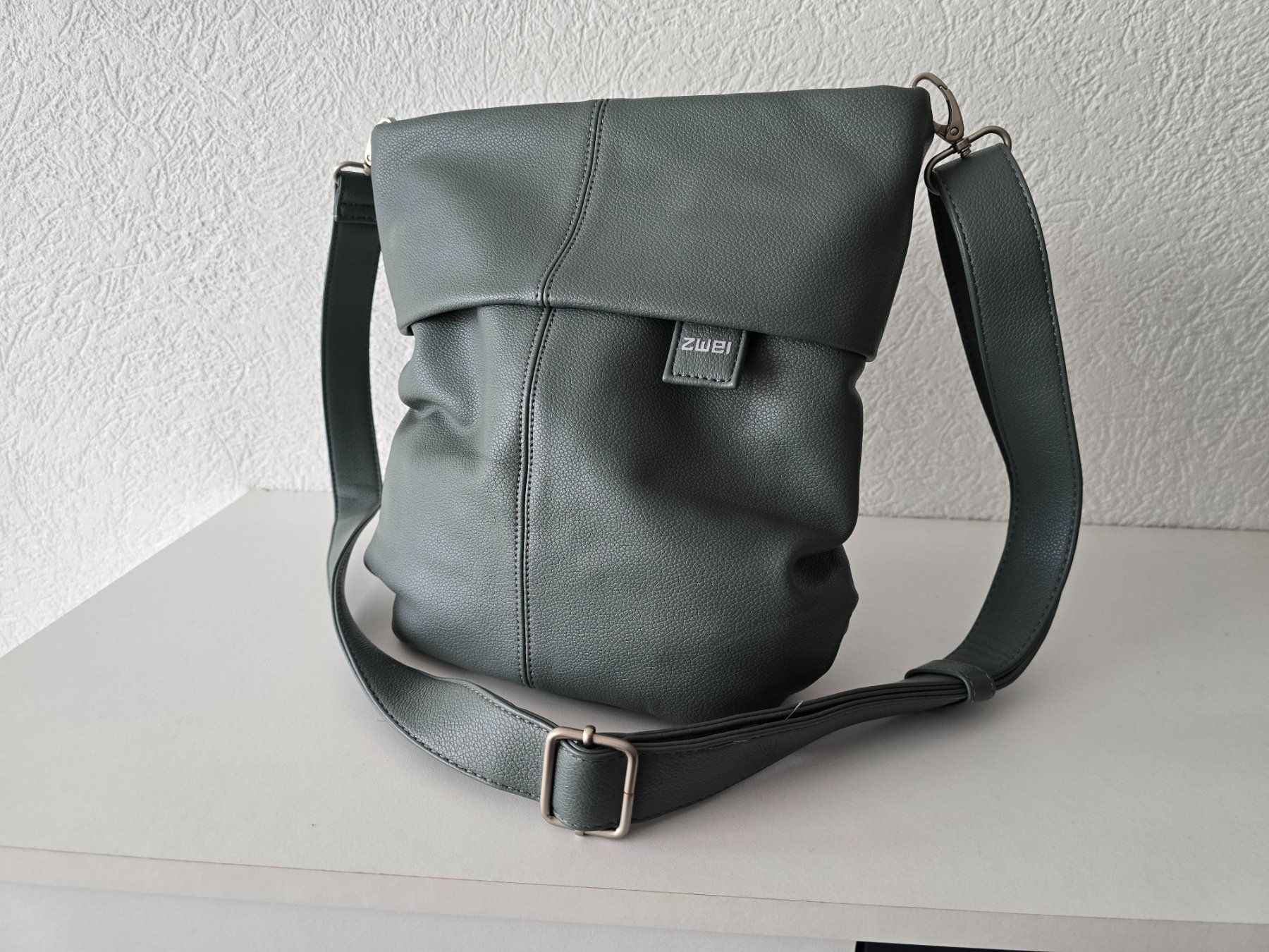 Zwei Sacs femmes: Sac de la marque ZWEI – Neuf (Voir description) à Les Verrières par kitel79 2
