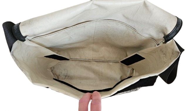 Freitag Taschen: Freitag Umhangtasche – Gebraucht aus Zürich von laribuechel 3