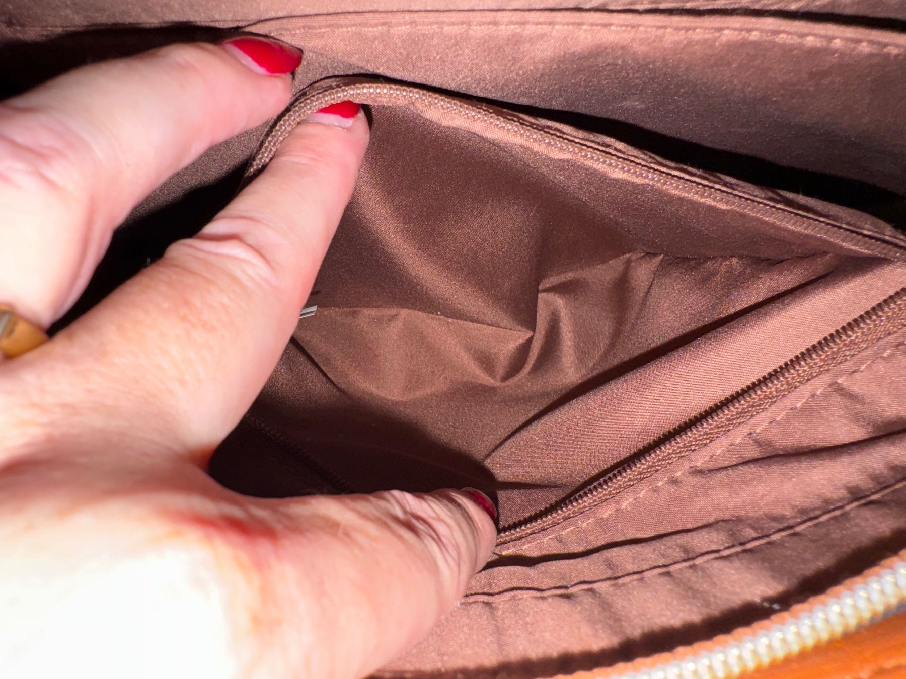 Borse da donna: Schöne braune Tasche – Usato da Grosswangen venduto da shoes.bags.and.co 5