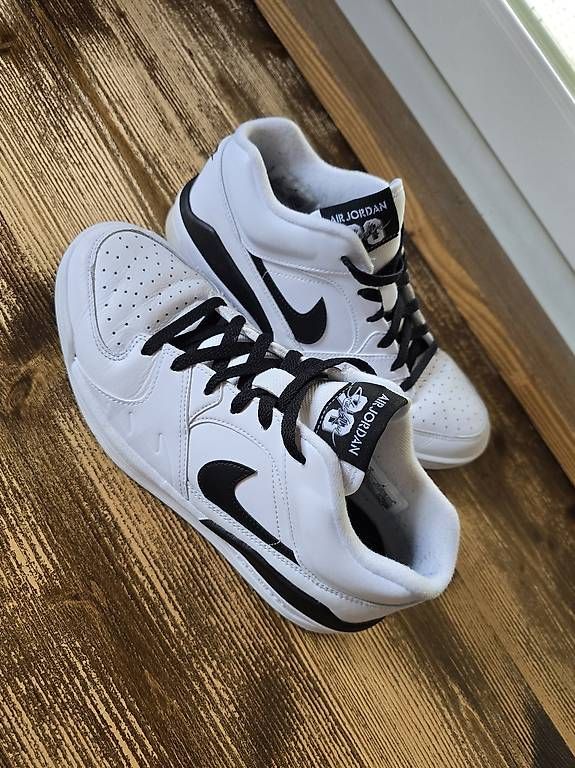Scarpe da uomo: Nike Jordan Sneaker weiss 42.5 – Usato da Solothurn venduto da gaming1975 2