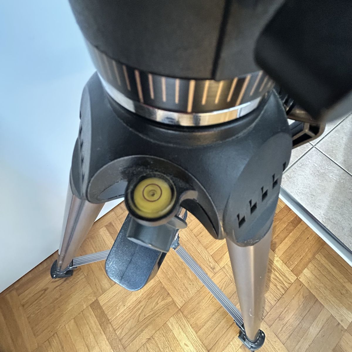 Vanguard Treppiedi & Teste: Trépied Vanguard – Usato da Renens VD venduto da Kro0601 2