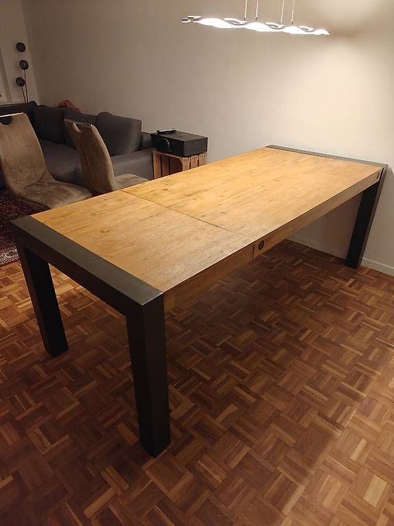 Tavoli: Esstisch Ars Manufacti Akatienholz – Usato da Brugg AG venduto da Lucas.Gossweiler 2