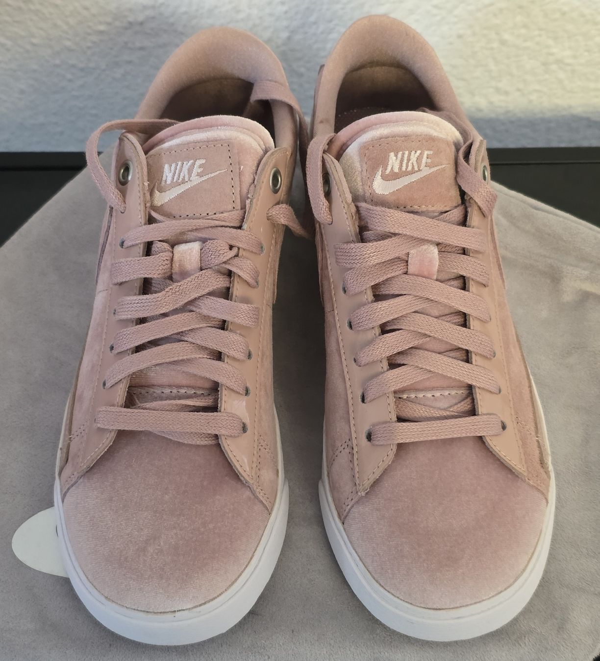 Nike Scarpe da donna: Nike Blazer Low LX, Gr. 38, neu – Nuovo e nell'imballaggio originale da Rheinsulz venduto da Gilea 3
