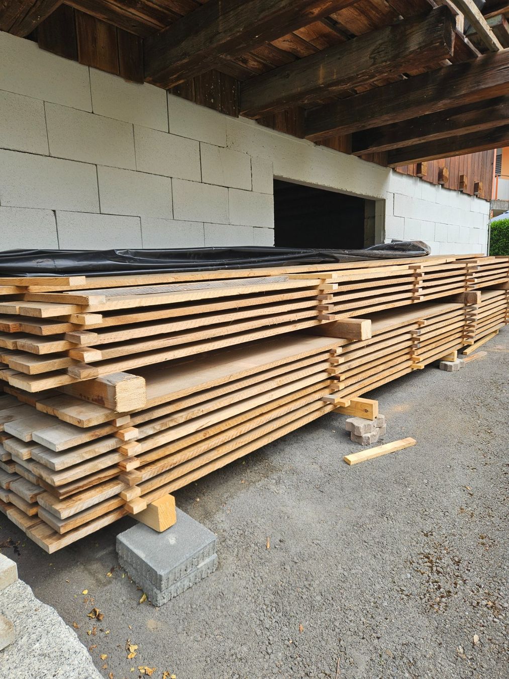 Articoli in legno: Eukalyptus Bretter trocken 1,6m3 – Nuovo (secondo la descrizione) da Affoltern am Albis venduto da TrommelGarage 1