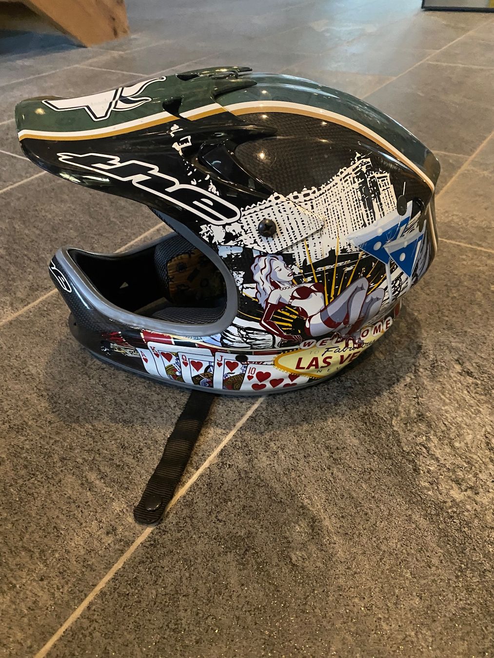 Caschi: Bike Helm Carbon Gr. M – Usato da Kriens venduto da draussen-zu-hause 2