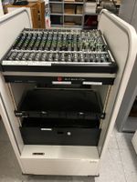 Mischpult 12- und 16 Kanal-Mischpult inkl.19"Rollwagen