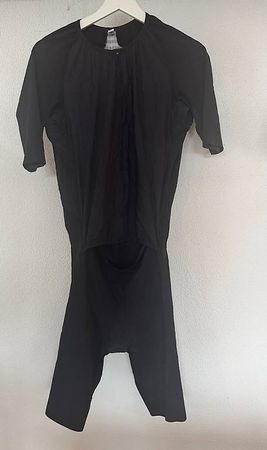 Q36.5 TRI Short Sleeve Skinsuit / Tri-Suit / Black, XXL