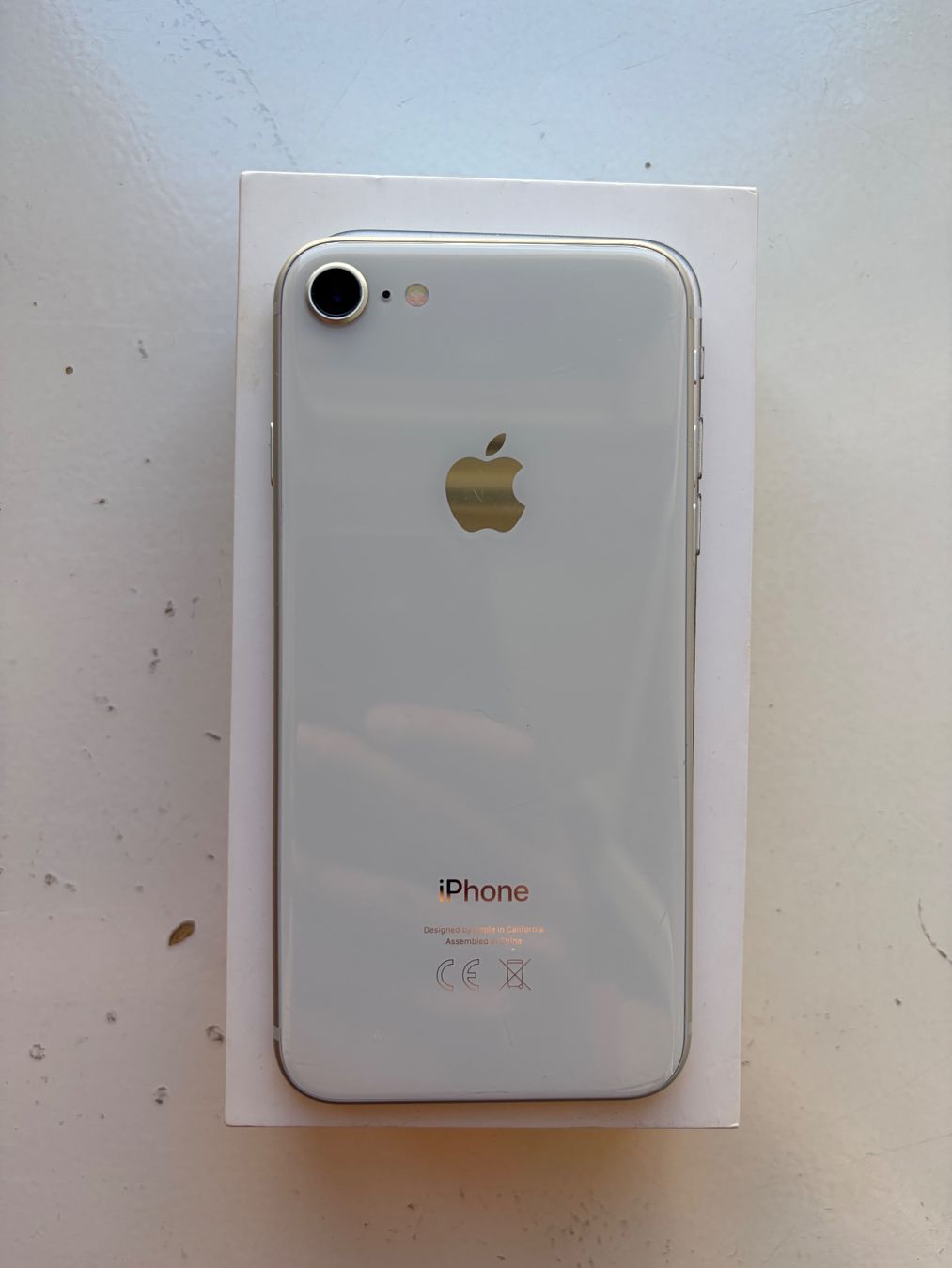 Apple Handys / Smartphones: iphone 8 64 GB – Gebraucht aus Zürich von Largra 2