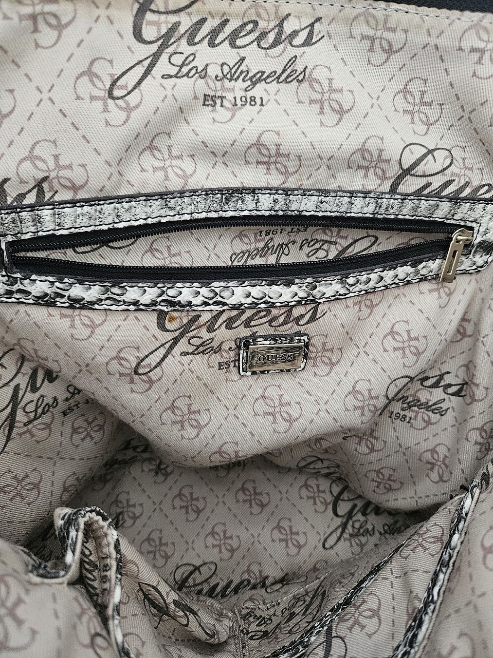 Guess Borse da donna: neue grosse GUESS-Tasche – Nuovo (secondo la descrizione) da Unterkulm venduto da Beljasch 6