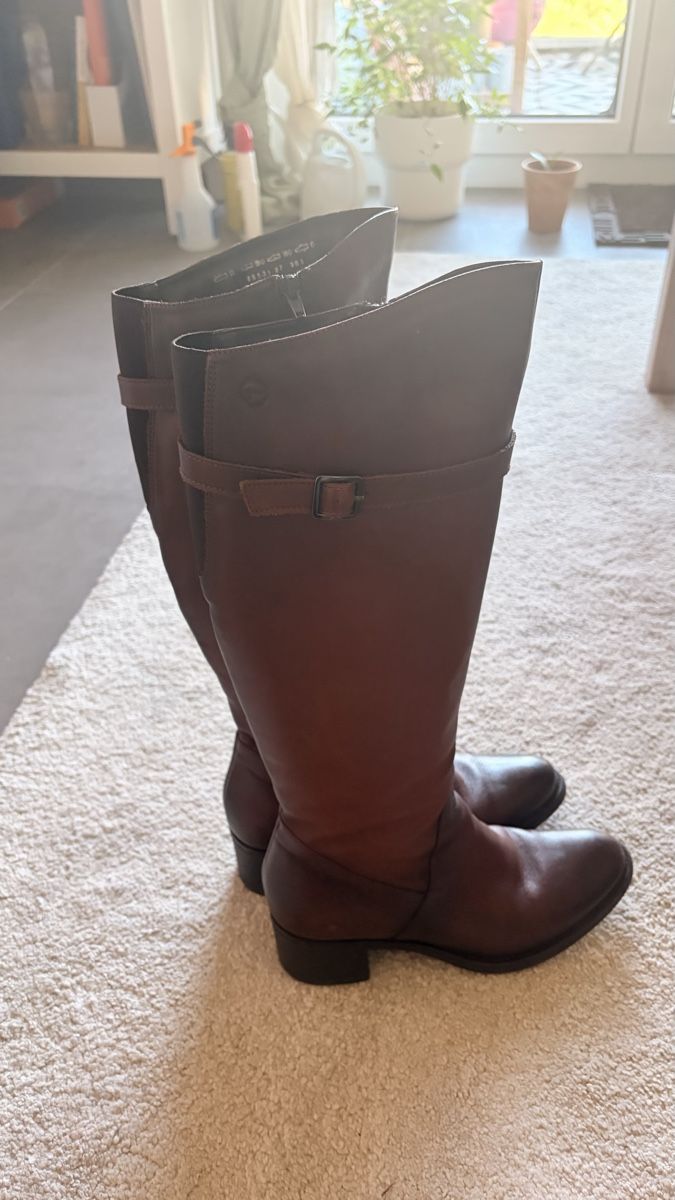 Tamaris Scarpe da donna: Stiefel von Tamaris – Usato da Zürich venduto da ann_vg76