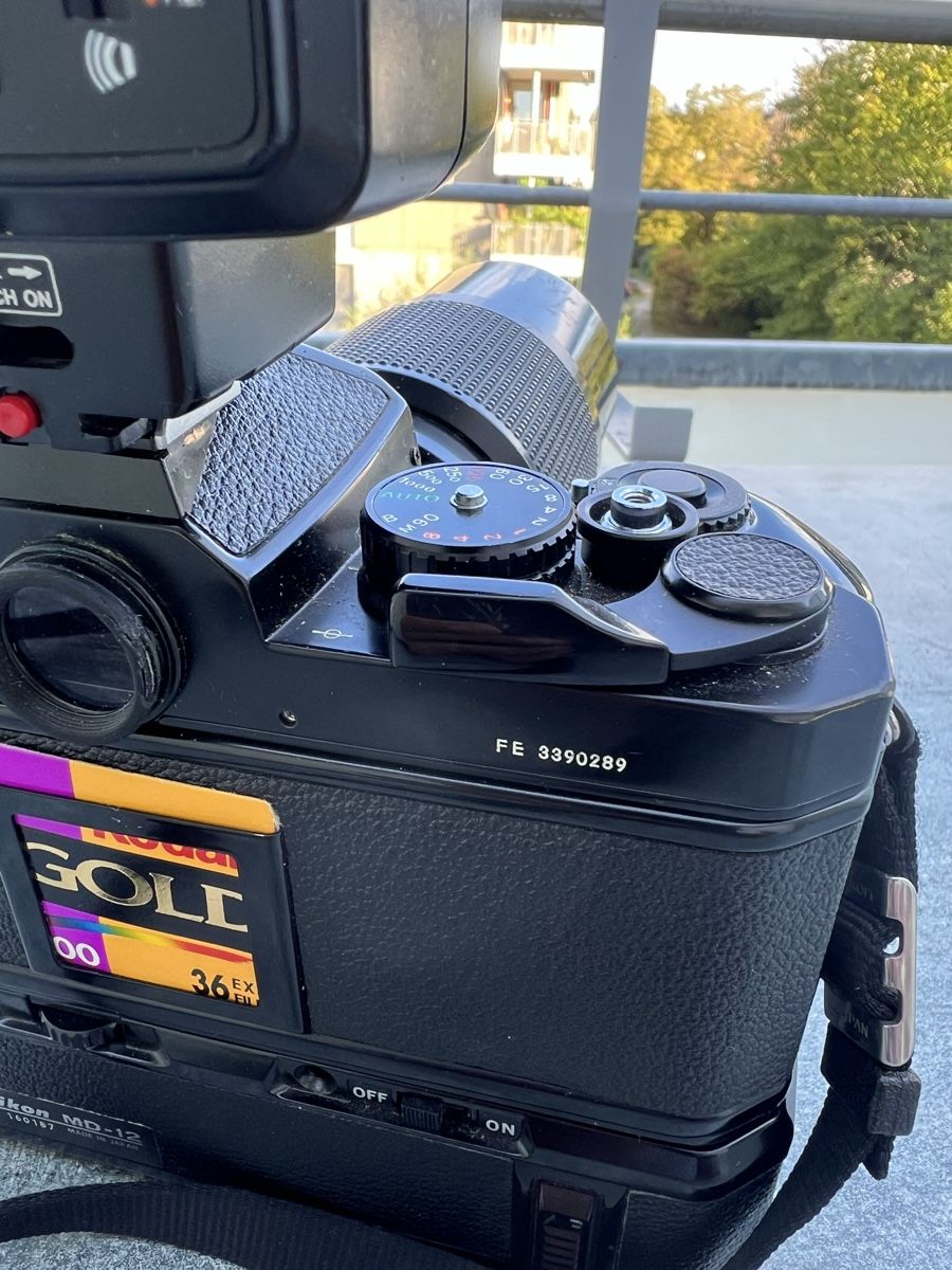 Nikon Fotocamera: Nikon FE in top Zustand  – Usato da Zürich venduto da jao_2bx7 1