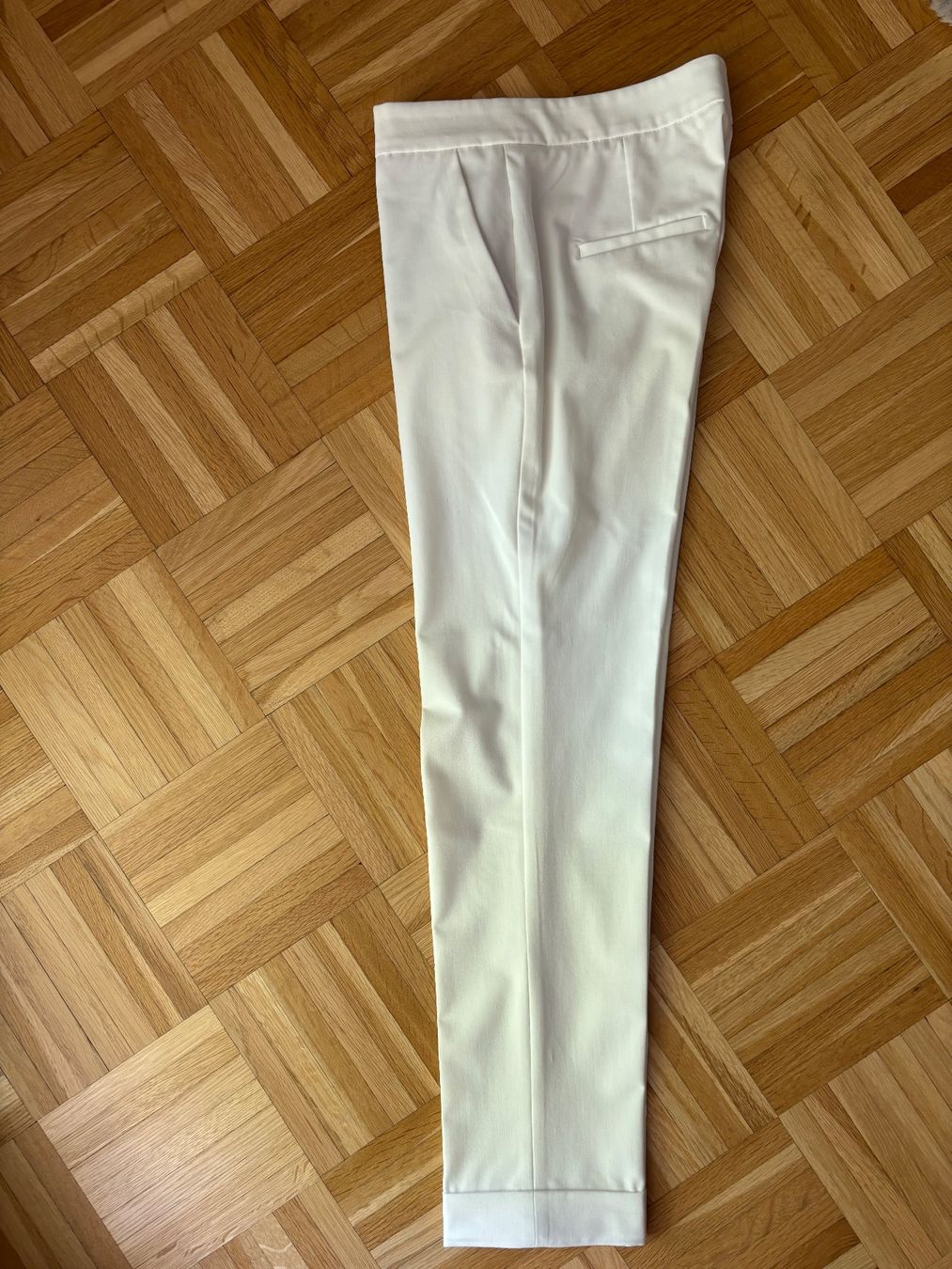Mango Pantalons: MANGO cremefarbene Hose Gr. 32 – D'occasion à Egg b. Zürich par chimago 2