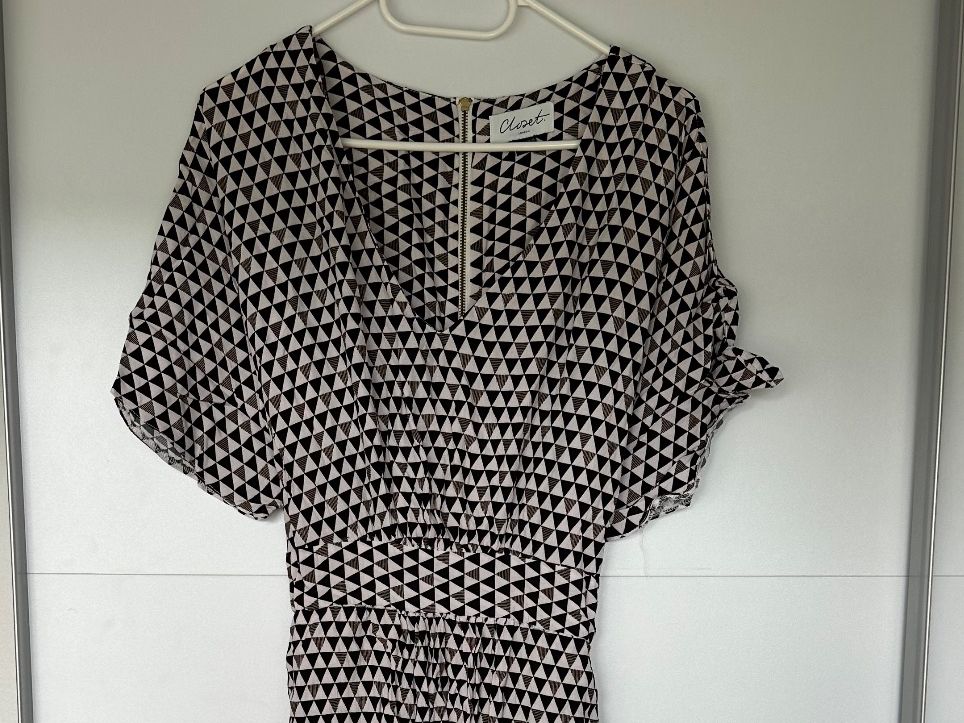Vestiti: Closet London Kleid Gr. 44 - tailliert – Usato da Aarau venduto da mar_v7b8