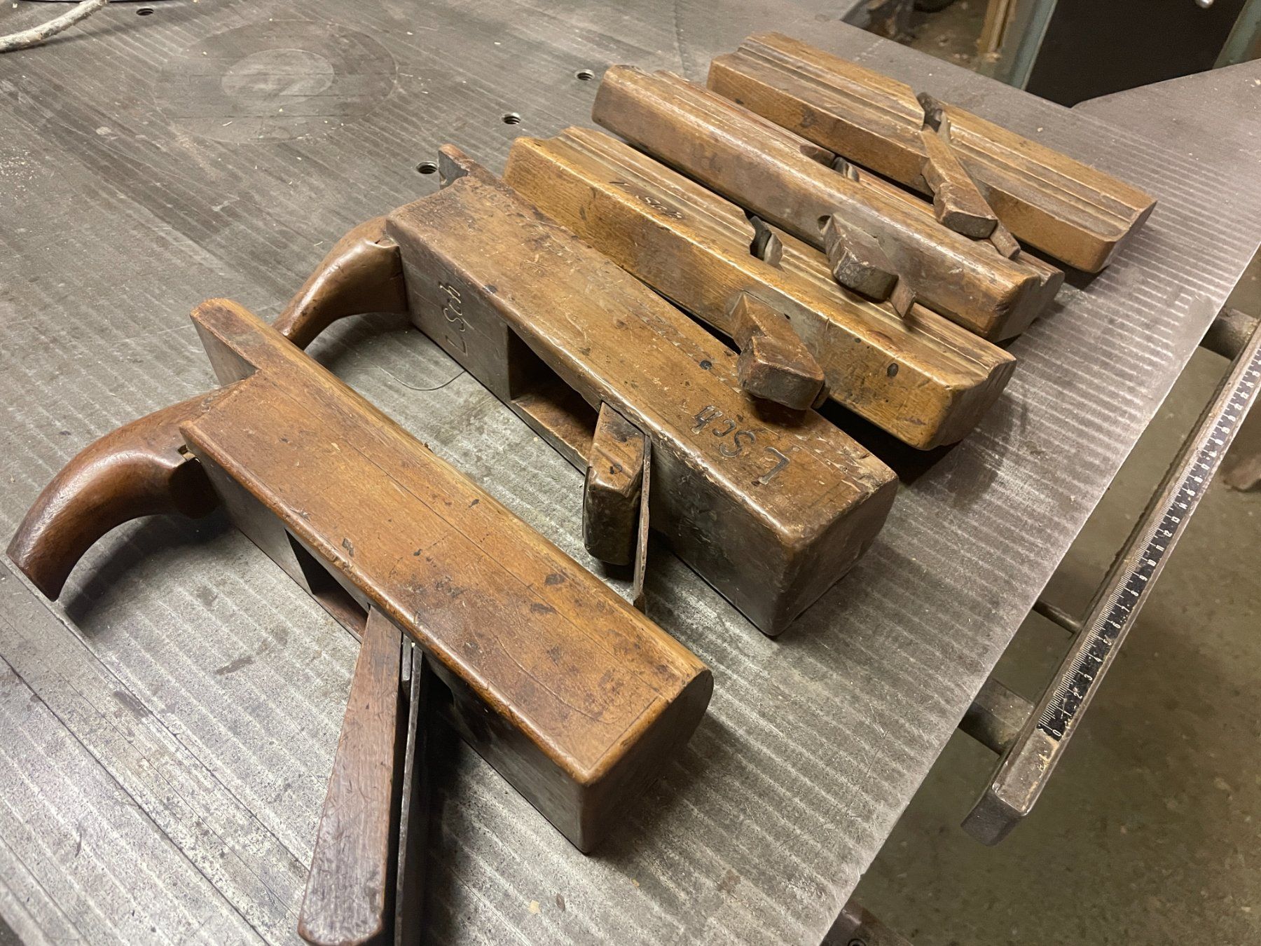 Tous les outils: Handhobel alt, runde Klinge, Set – D'occasion à Freienbach par Minx1 2