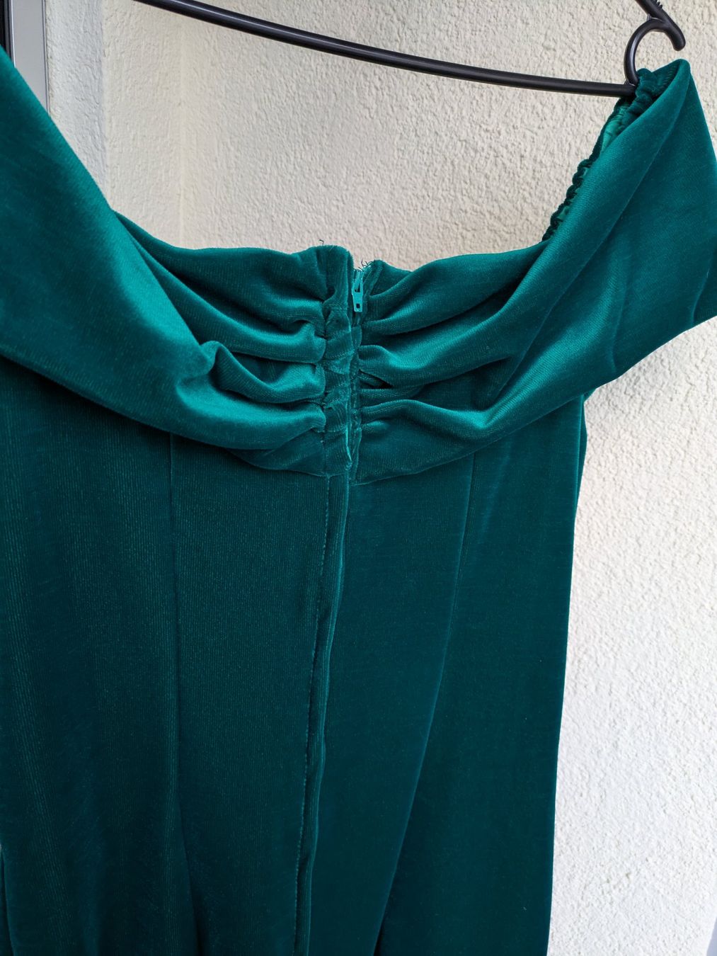 Vestiti: Carmenkleid grün Samt Gr. 40 – Usato da Zetzwil venduto da Stritzi 2