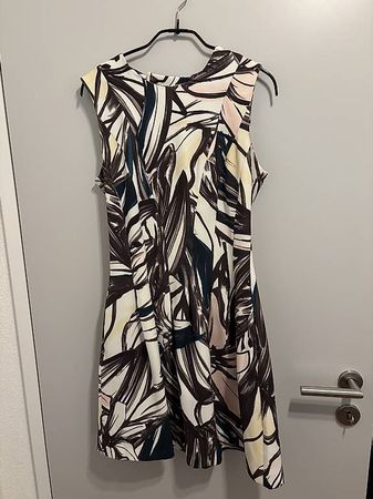 Schickes Kleid Gr 36