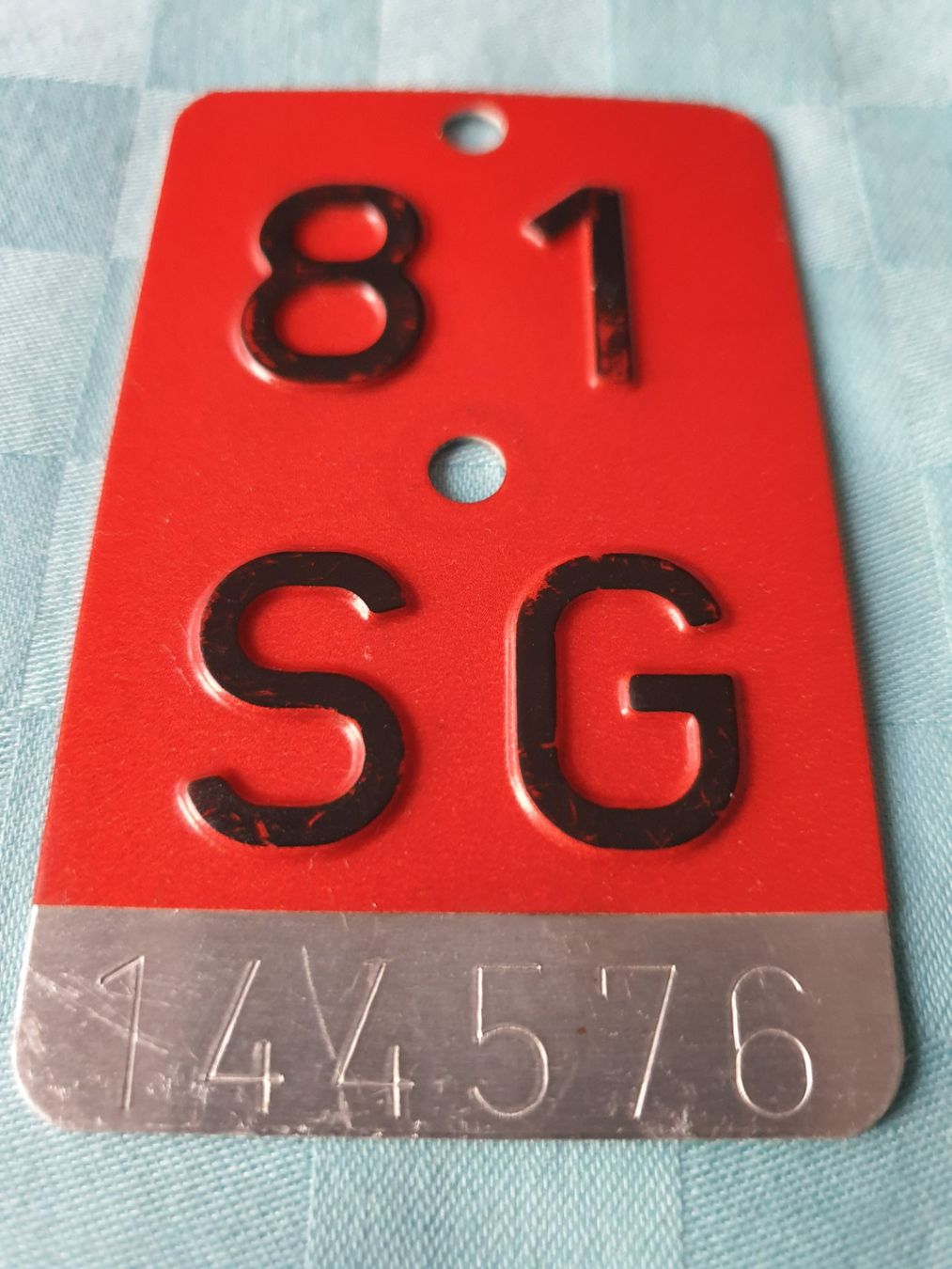 Insegne: Velonummer SG 81 – Usato da Mörschwil venduto da spirspi