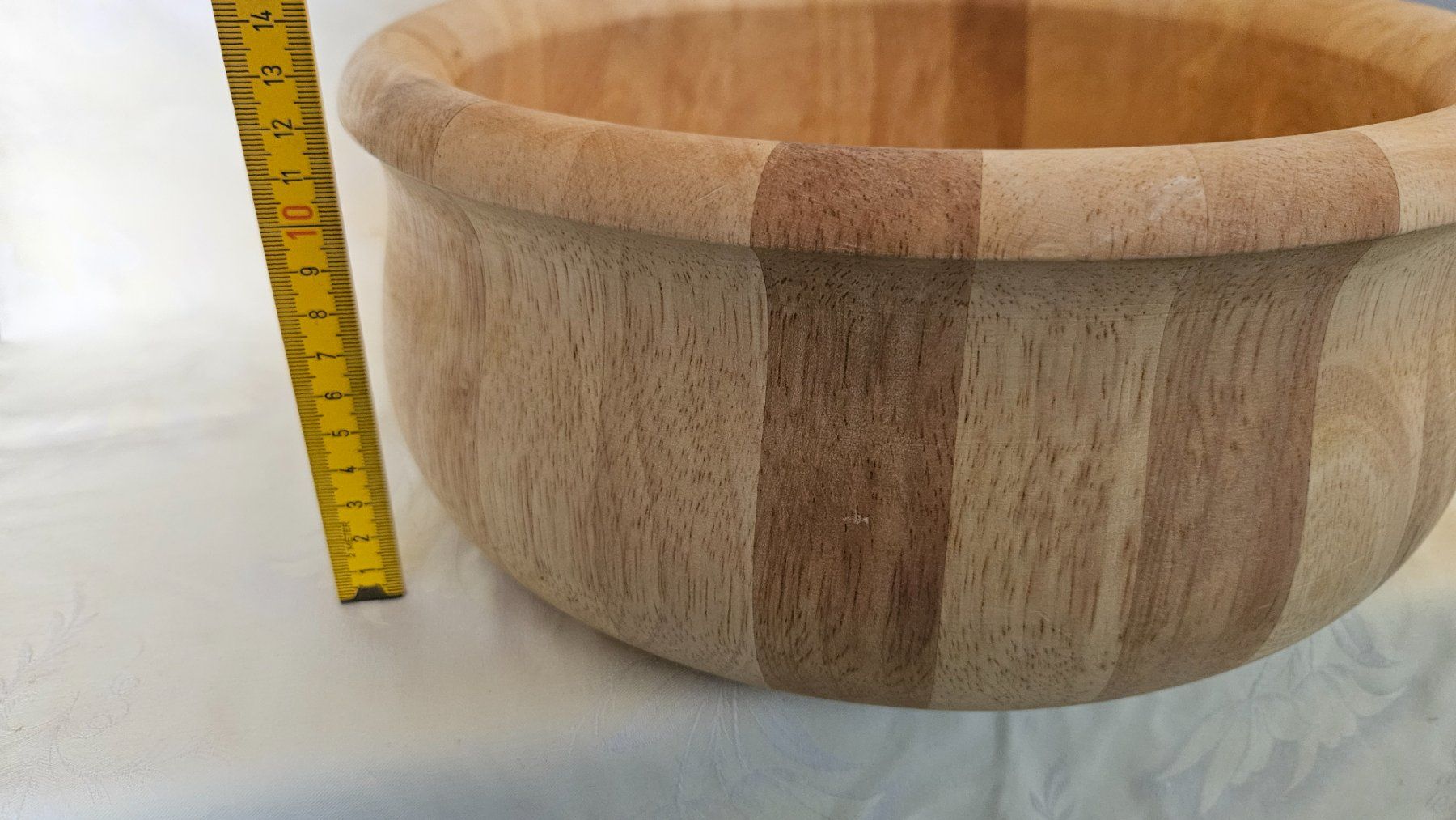 Behälter & Ähnliches: Grande contenitore in legno chiaro – Gebraucht aus Melano von H-Sara 2