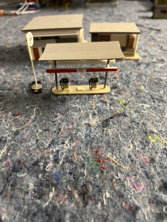 Grand Set De Figurines Et Bancs Preiser / Vollmer échelle H0 (1:87) - Occasion
