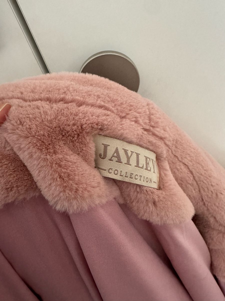 Cappotti: Manteau Jayley Collection rose – Nuovo (secondo la descrizione) da Meyrin venduto da mai_pl7s 1