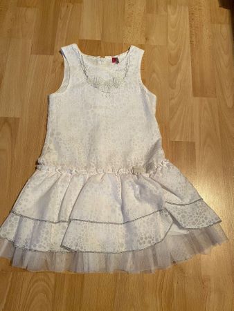 Robe 3 ans neuve