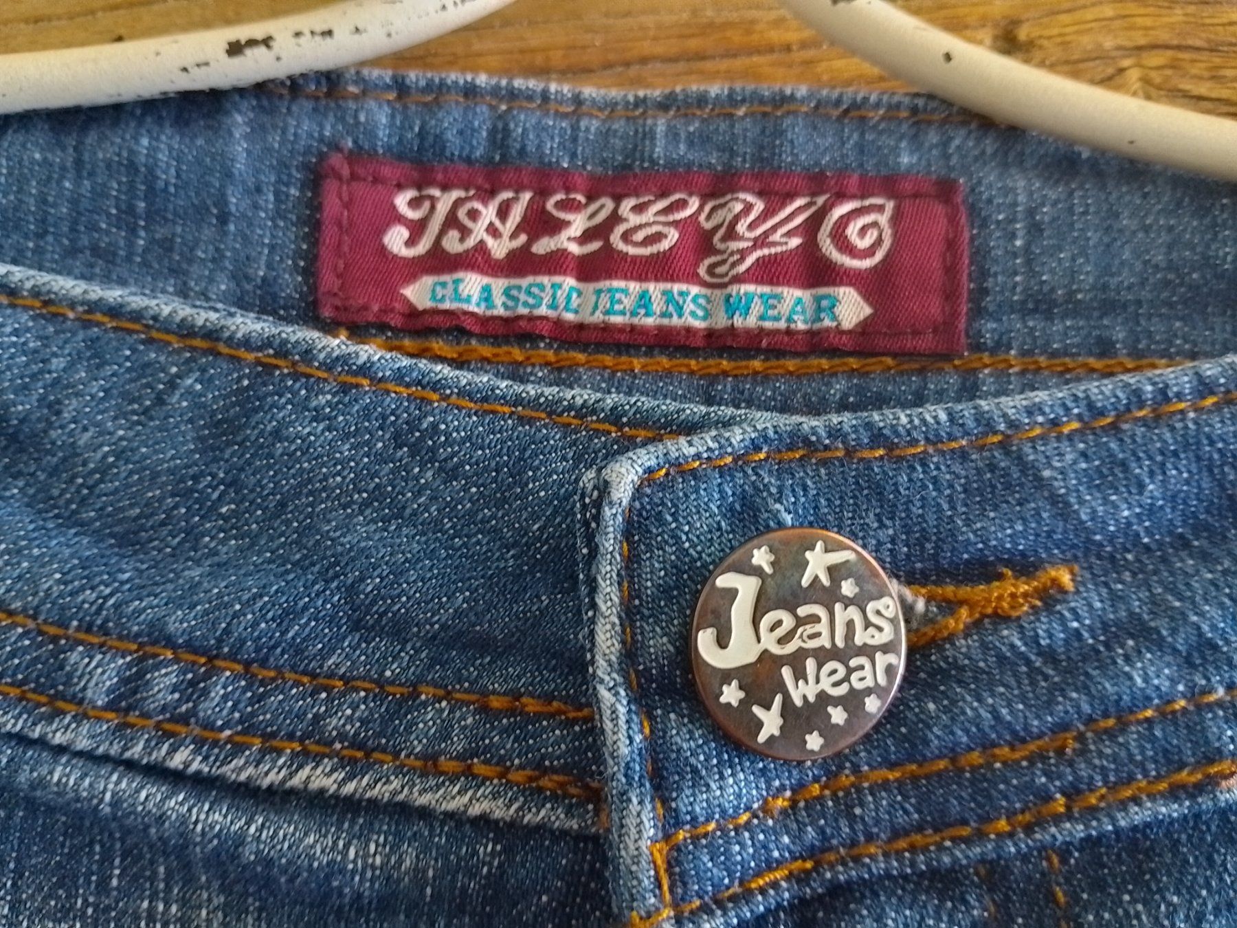 Gonne: Frecher Mini Jeansjupe Grösse 38 – Usato da Wichtrach venduto da hof_99lp 2