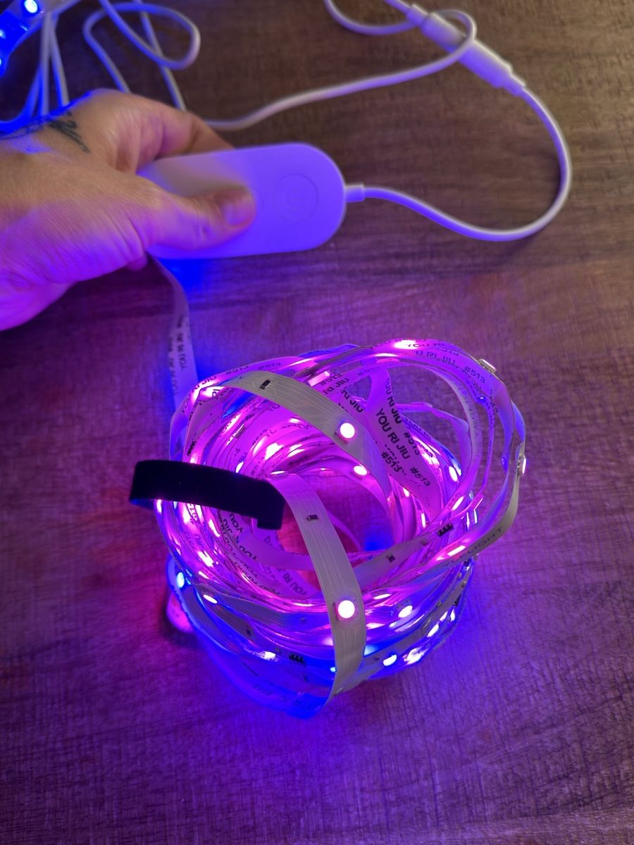 Ghirlande e barre luminose: YEELIGHT LED Strip Lights RGBIC Basic – Usato da Sorvilier venduto da Ms.Meow 1