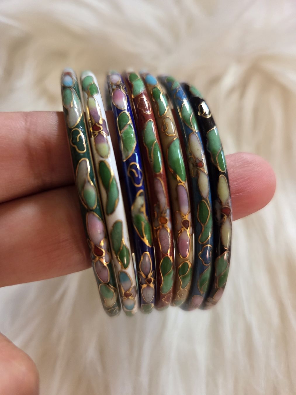 Bracciali & Braccialetti: Armreifen Set 7Stk Cloisonne – Usato da Allschwil venduto da Dayami 3
