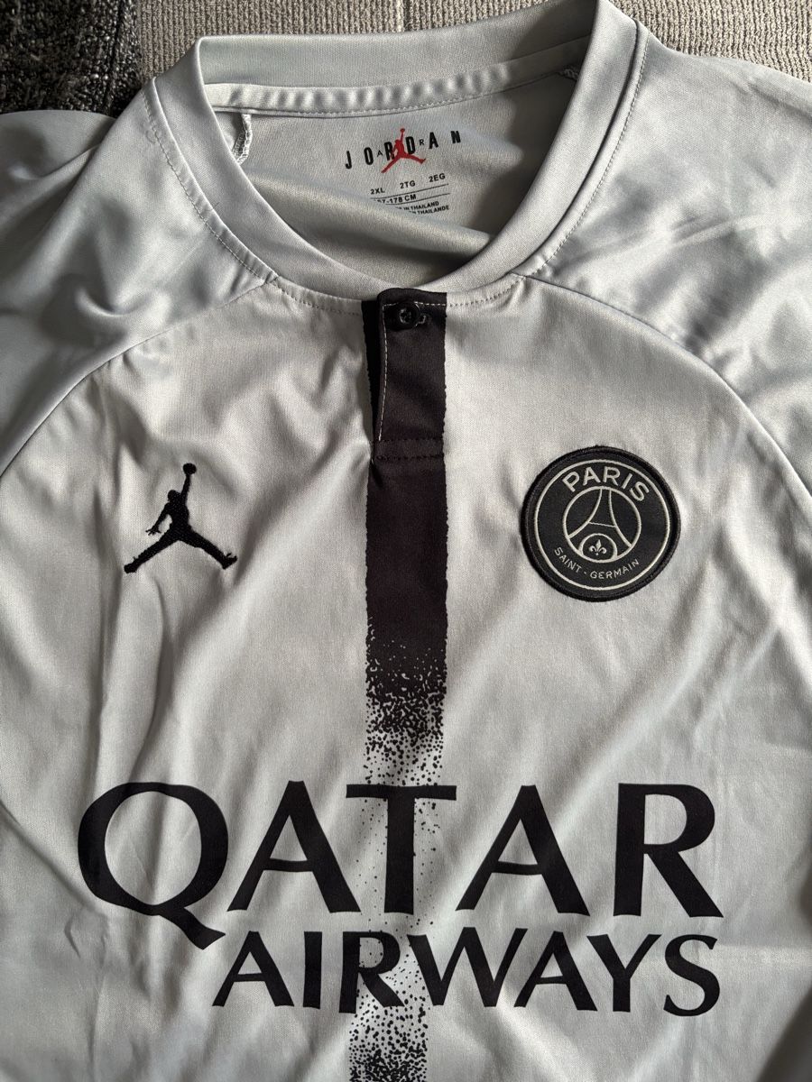 Jordan Canottiere & Pantaloni: Orignale PSG Trikot – Nuovo (secondo la descrizione) da Winterthur venduto da nad_dc2l 1
