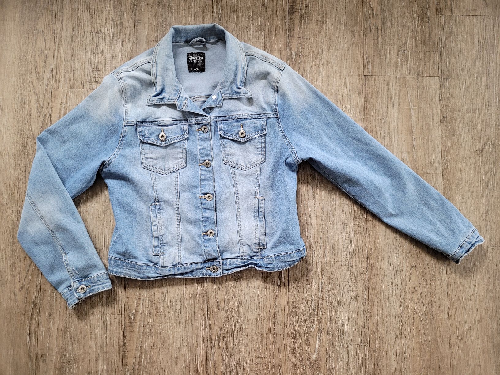 Jacken: Jeansjacke in XL – Gebraucht aus Niederbuchsiten von klengyel