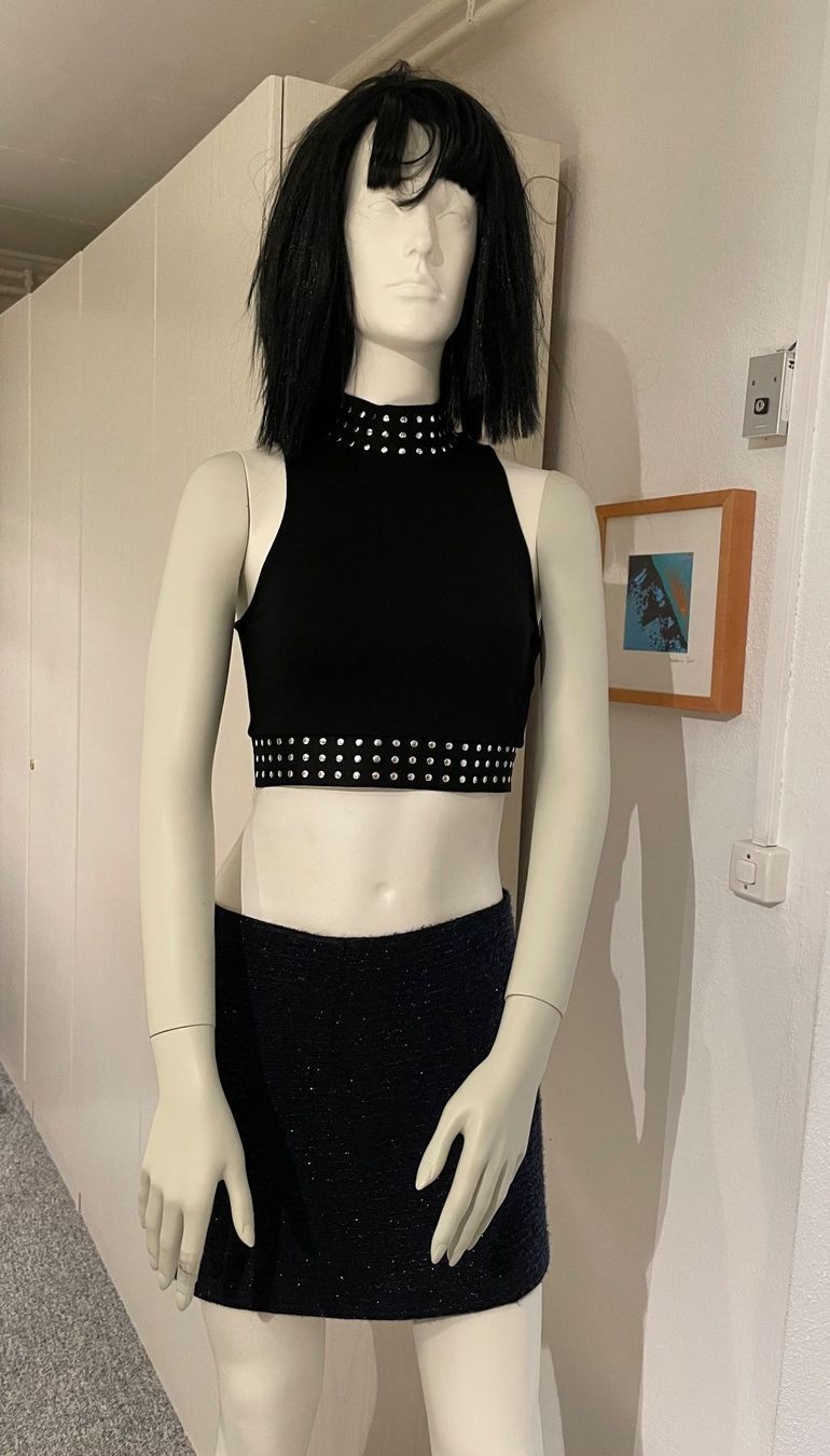 Camicette, T-shirt & Top: Mini haut top noir 34 – Nuovo (secondo la descrizione) da Genève venduto da flocon06