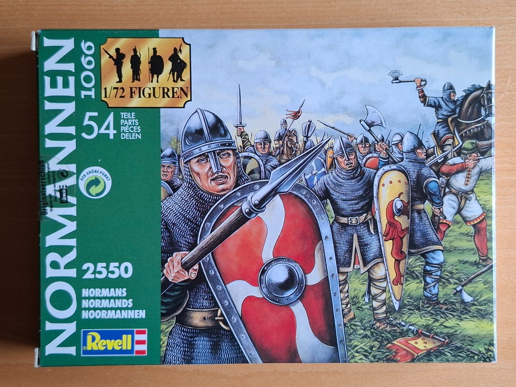 Revell Kit di modellismo & Modellini statici: Revell 1/72 Normannen – Nuovo e nell'imballaggio originale da Diepoldsau venduto da beeteutel