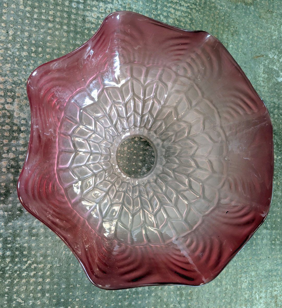 Lampenschirme: Glas Lampenschirm Jugenstil oder Art Deco – Gebraucht aus Aeugst am Albis von Andyw