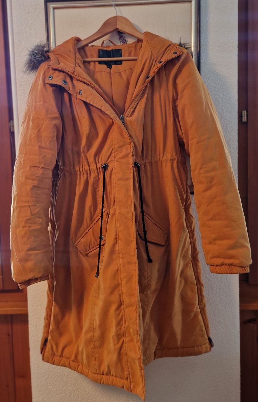 Cappotti: Umstandsmantel/Wintermantel – Usato da Plaffeien venduto da sar_y7s8 1