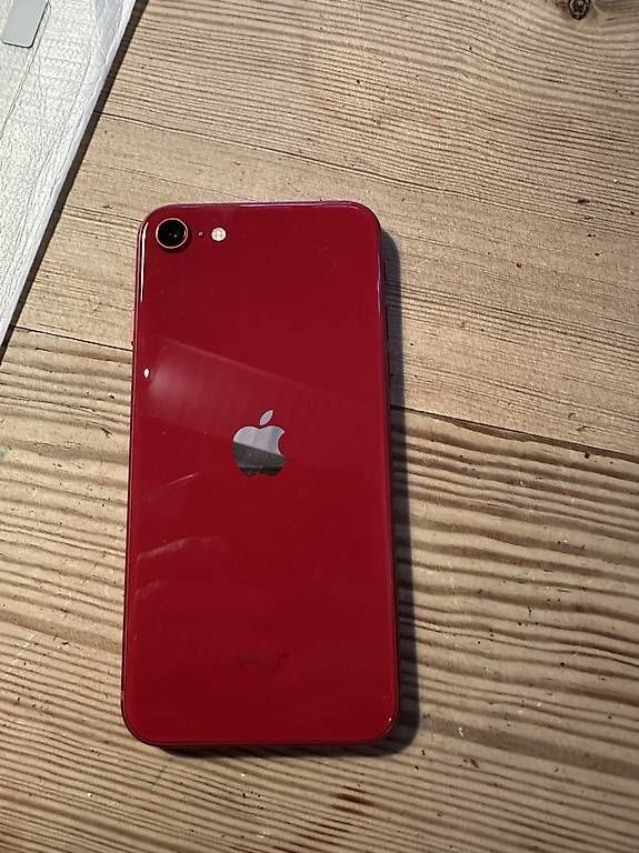 Telefoni cellulari / Smartphones: iPhone SE 3rd 128 GB – Usato da Soyhières venduto da thedius 1