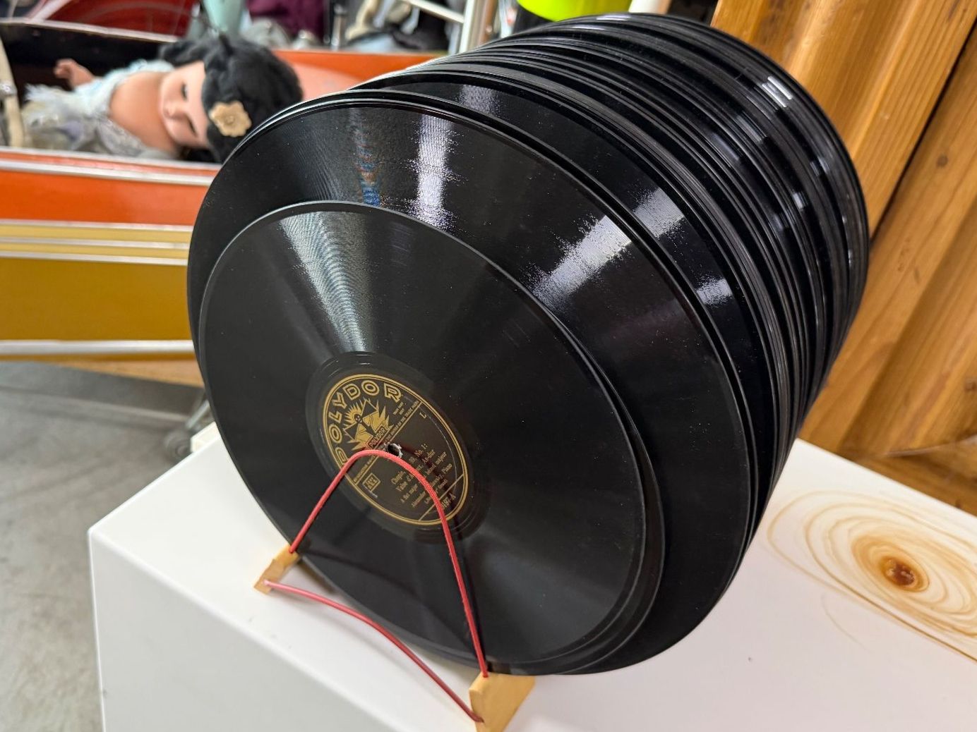 Dischi in vinile: Schallplattensammlung Schellack antik. 21Schellackplatten – Usato da Effretikon venduto da Bianchina