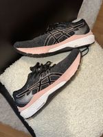 ASICS 37