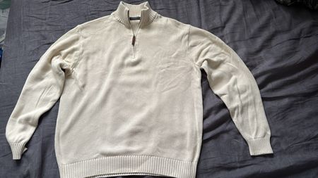Brandy Melville Pullover mit Reissverschluss weiss