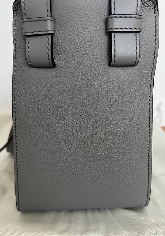 Loewe Borse da donna: Loewe Hammock, neu und ungebraucht – Nuovo (secondo la descrizione) da Worblaufen venduto da Isi84B 2