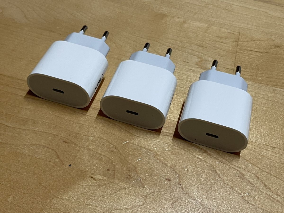 Apple Caricabatterie: Apple USB-C Ladegerät – Usato da Marthalen venduto da thh72