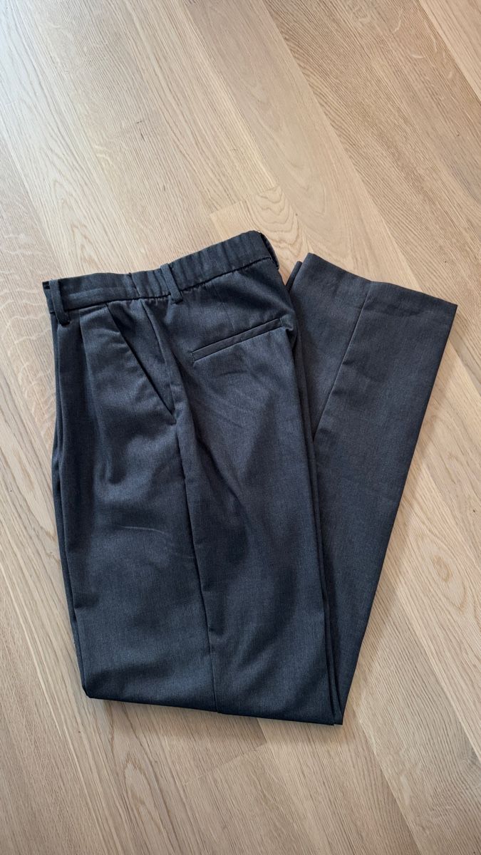 H&M Hosen: H&M Anzughose – Gebraucht aus Zug von soso0209 1