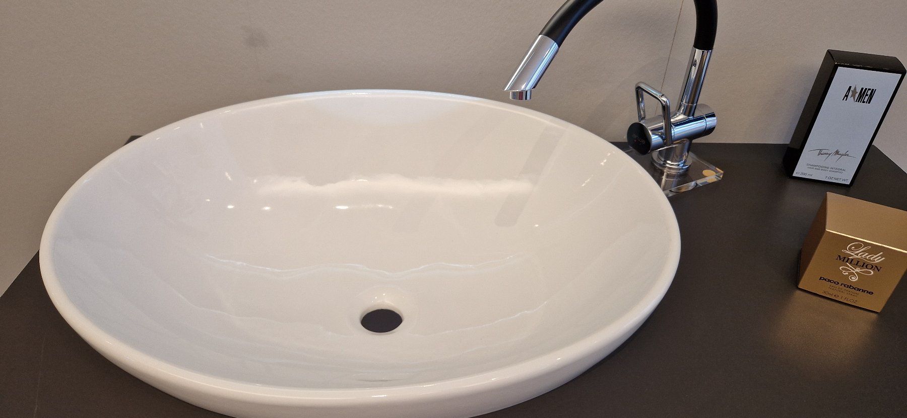 Mobili per bagno: Badmöbel - LUXOR - kobaltblau – Nuovo (secondo la descrizione) da Niederbipp venduto da Trude04 1